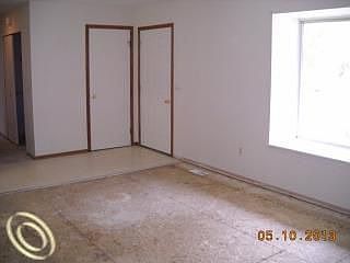 2nd image of 953 Meadowlark Dr