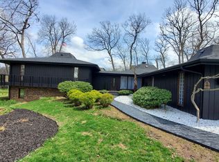 6732 Squire Ln, Loves Park, IL 61111