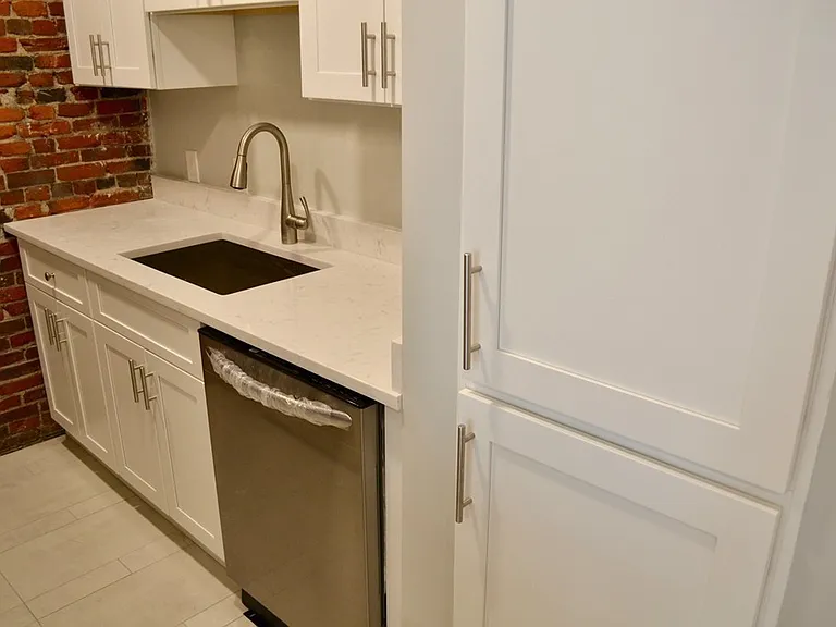591 Tremont St #2 — Photo 6