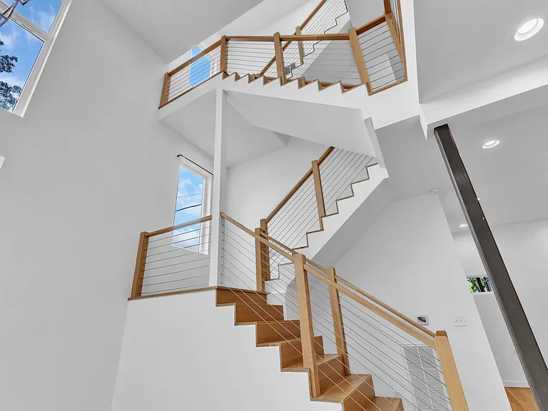 304 S Tarboro St — Photo 24