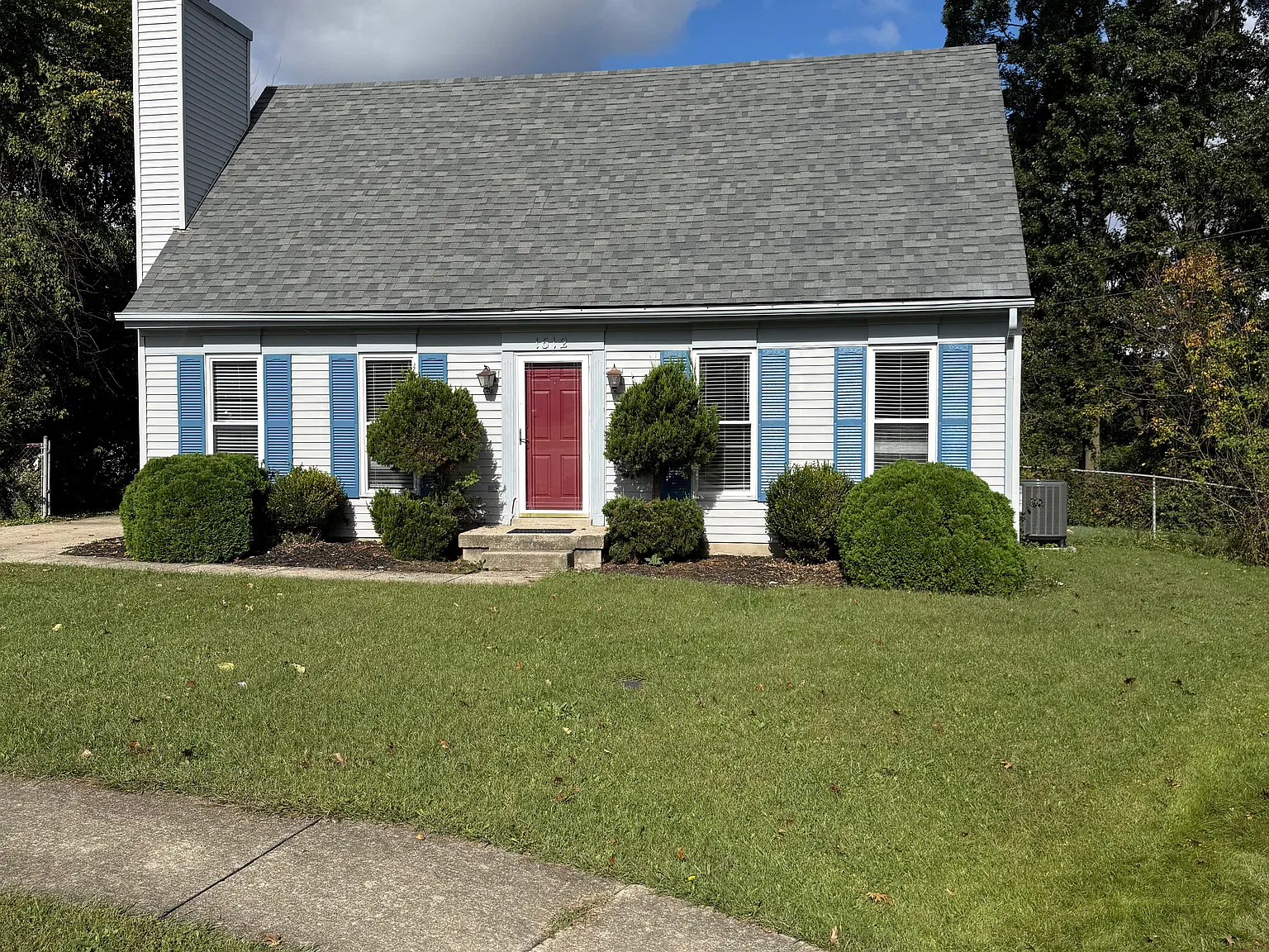 3 bed, 1416 sqft, $1,750 — Photo 1