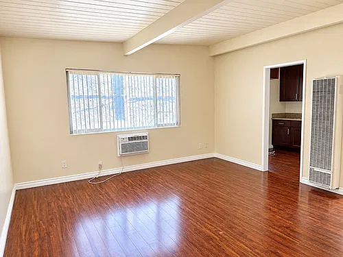 Floor plan 242-13