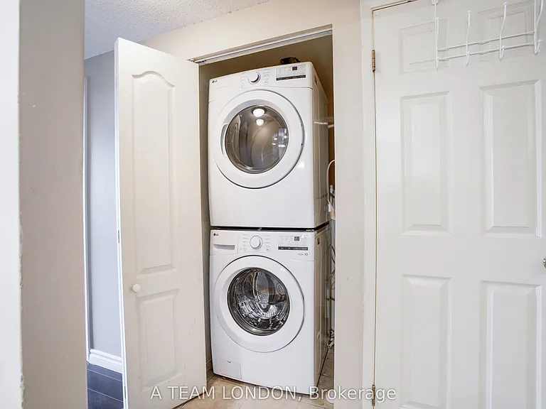 155 Kent St #407 — Photo 17