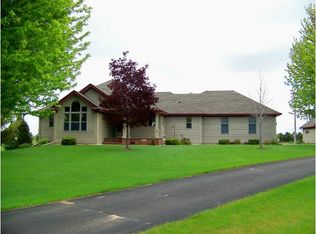 28969 Palm St NW, Isanti, MN 55040