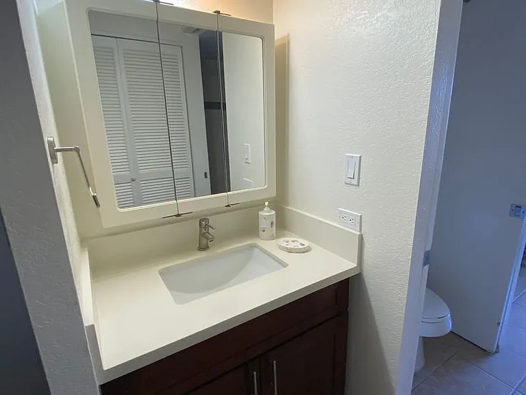320 Liliuokalani Ave #1701 — Photo 15