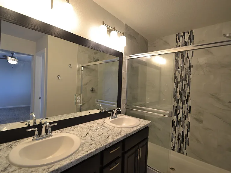 8719 Shady Ridge Grv — Photo 10
