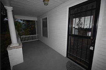 2nd image of 59 N Valley St
