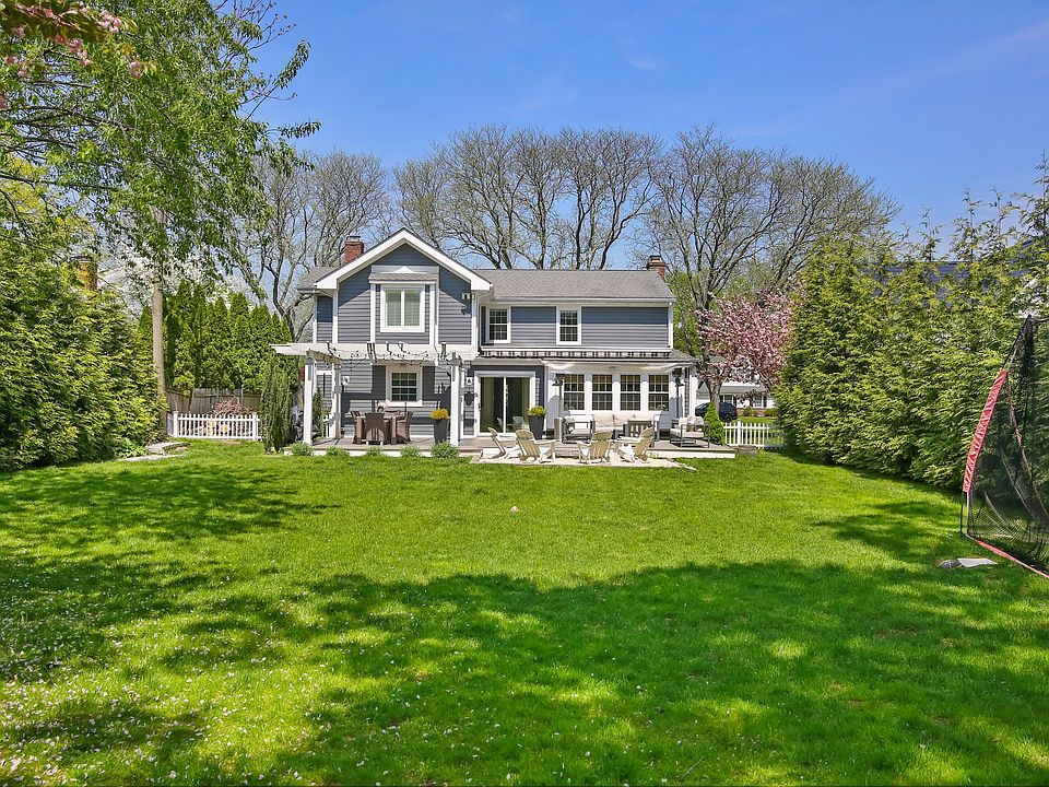 2nd image of 41 Rainbow Dr