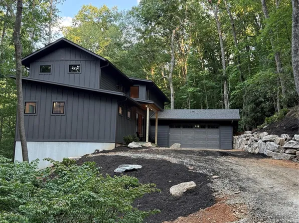 285 Poplar Crest Dr, Pisgah Forest, NC 28768