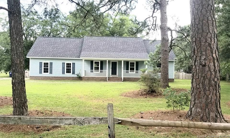 2nd image of 559 Brock Rd