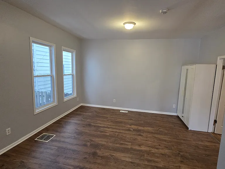 88 5th Ave #1 — Photo 21