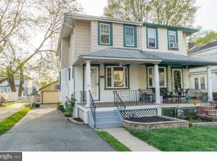 32 E Chelton Rd, Brookhaven, PA 19015