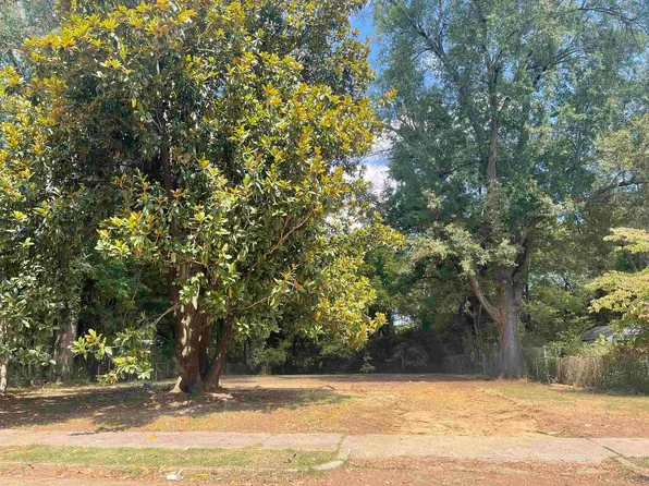 3344 Given Ave Lot W-5, Memphis, TN 38122