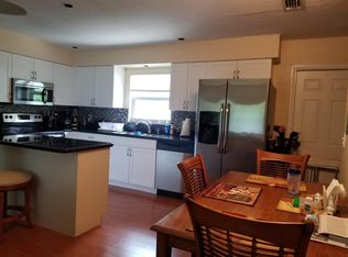 614 NE 3rd St, Delray Beach, FL 33483