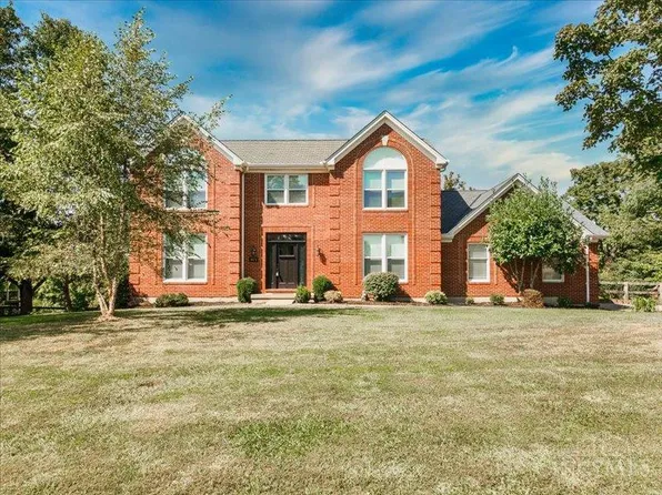 9873 Kittywood Dr, Cincinnati, OH 45252