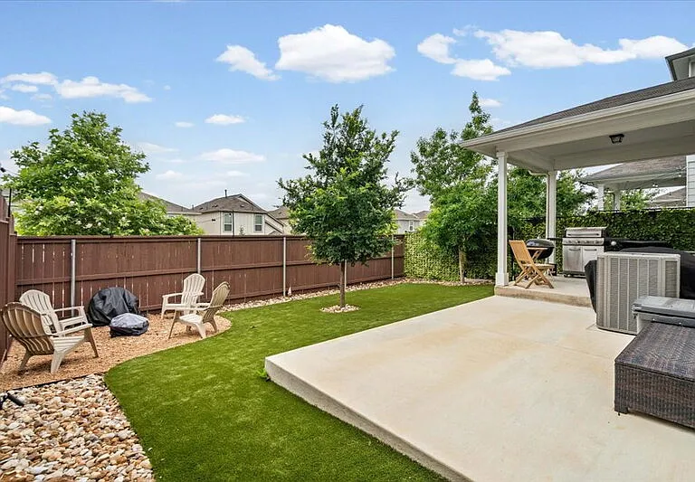 1205 Devon Stetson Pl — Photo 16