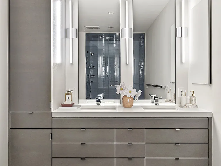 35 N Moore St #5C — Photo 16