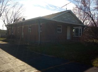 102 Hoke Dr, Chambersburg, PA 17202