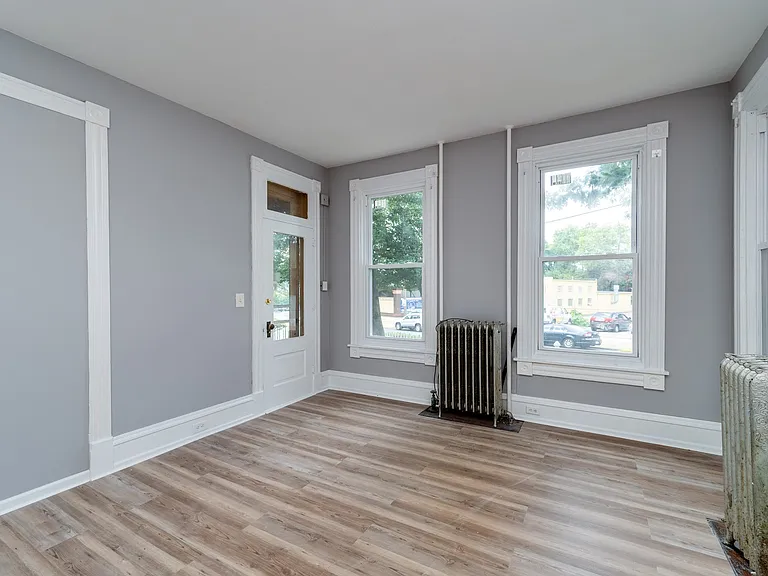 401 Green Ter #1 — Photo 12