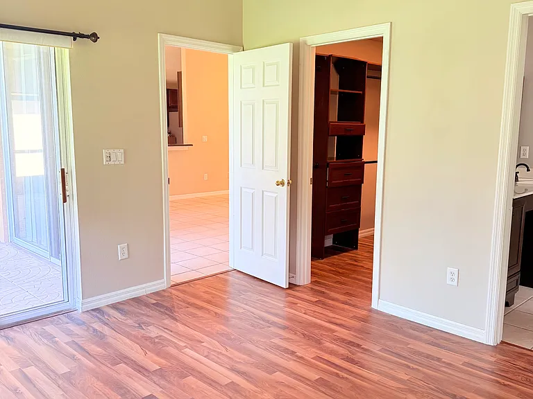 5528 Misty Wood Ct — Photo 19