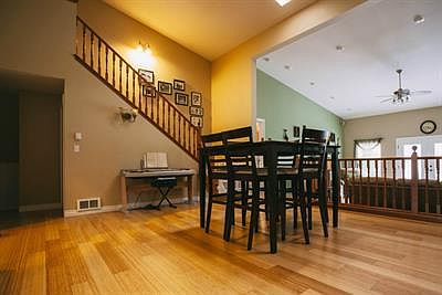 5th image of 7741 Hendershot St NE