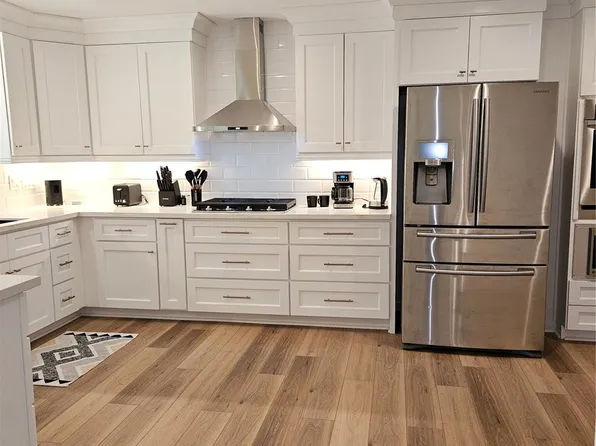 10803 Chimney Rock Rd, Houston, TX 77096