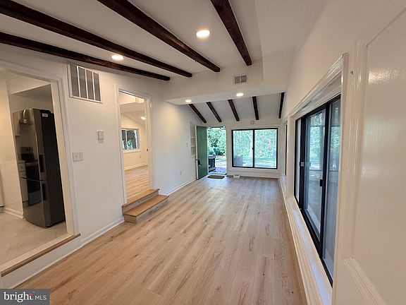 2nd image of 6048 Ramshorn Pl