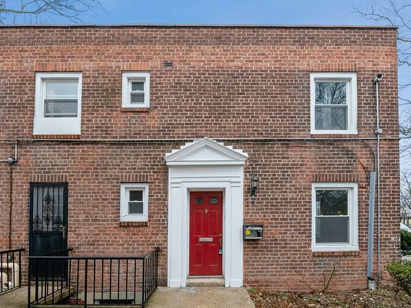 144-23 Grand Central Pkwy APT 69A, Jamaica, NY 11435