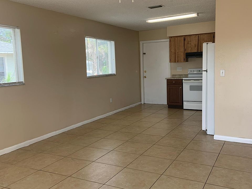 1st image of 18248 Morgan Dr