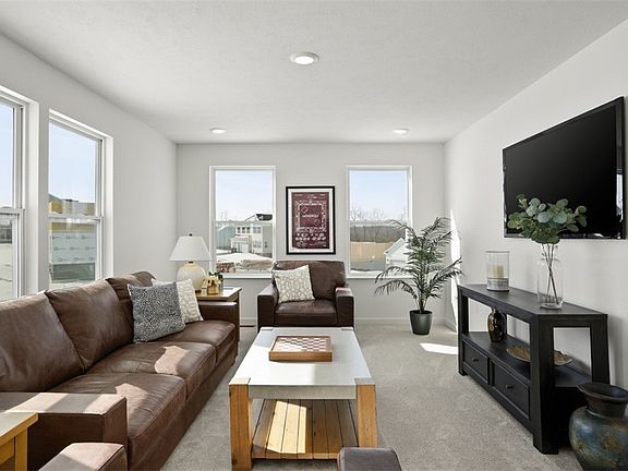 7th image of this home