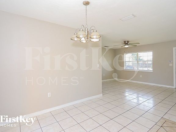 4th image of 30207 SW 158th Pl