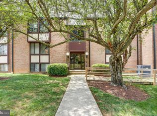 9706 Kingsbridge Dr APT 2, Fairfax, VA 22031