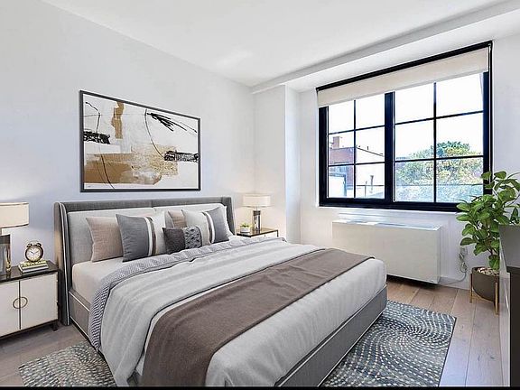 3rd image of 14474 Northern Blvd #Penthouse K