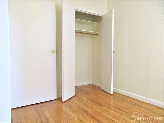 Rented by City Connections Realty | media 27