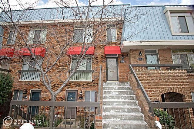 1st image of 1771 S Hayes St #2