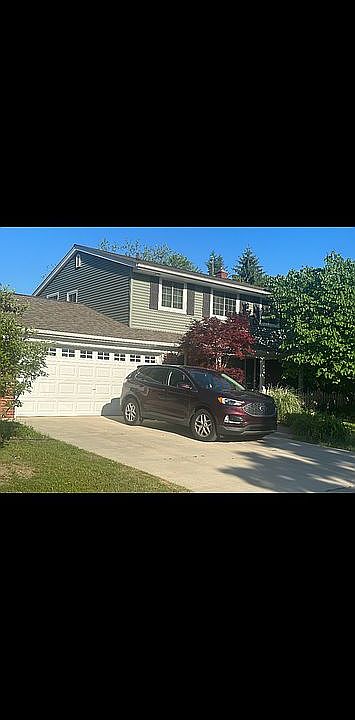 1st image of 15698 Sussex St