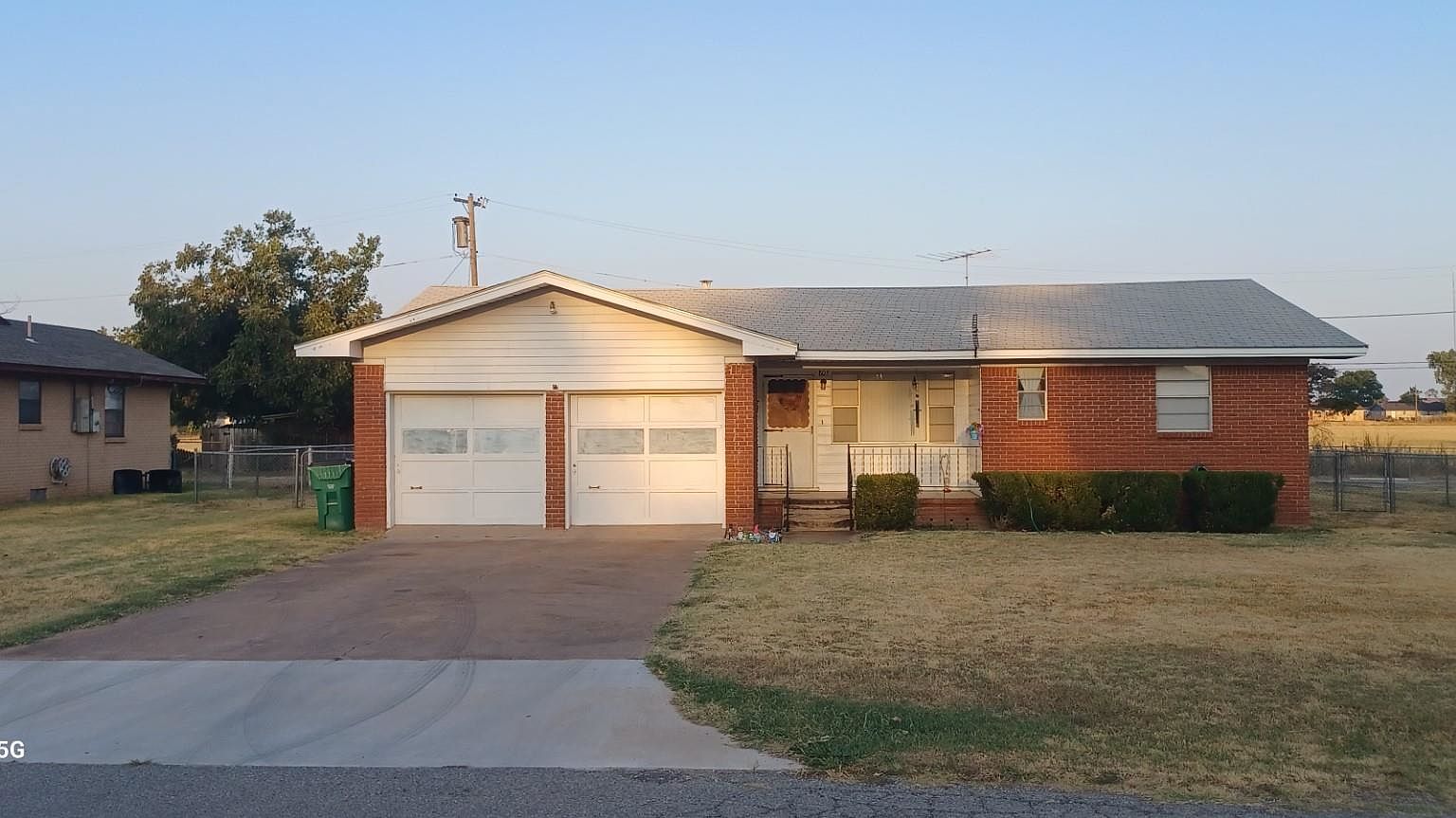 805 Hillcrest Dr, Waurika, OK 73573 Zillow