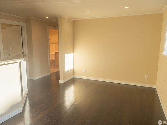 5th image of 626 4th Ave W APT 201
