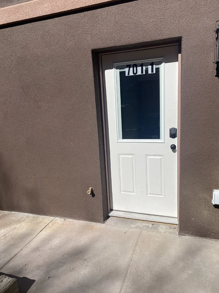 Building Photo - 701 Prospect Pl #LOWER