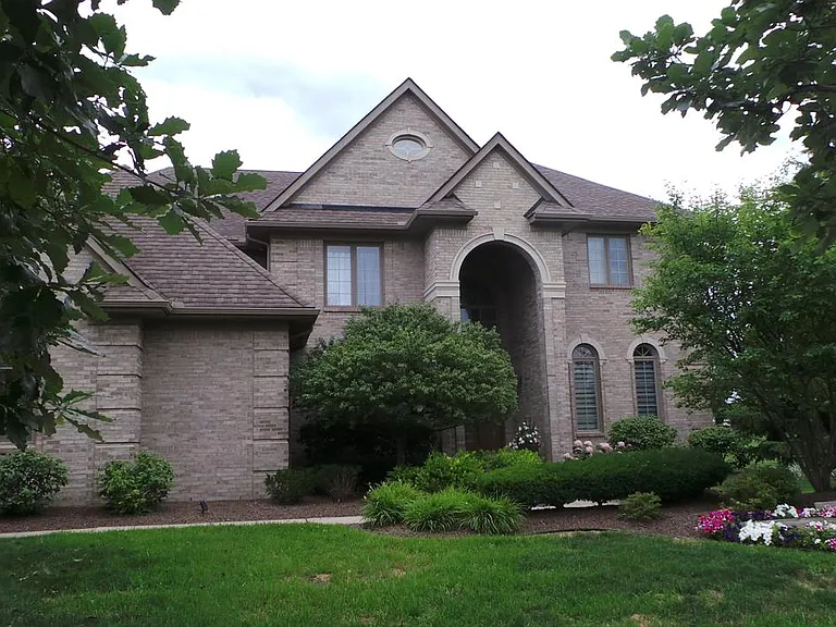 48514 Gladstone Rd — Photo 1