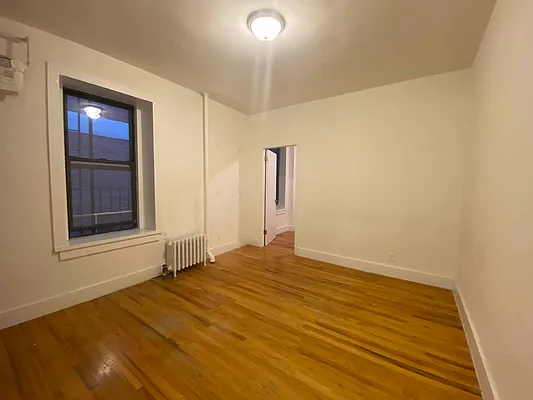 Rented by Bond New York | media 1