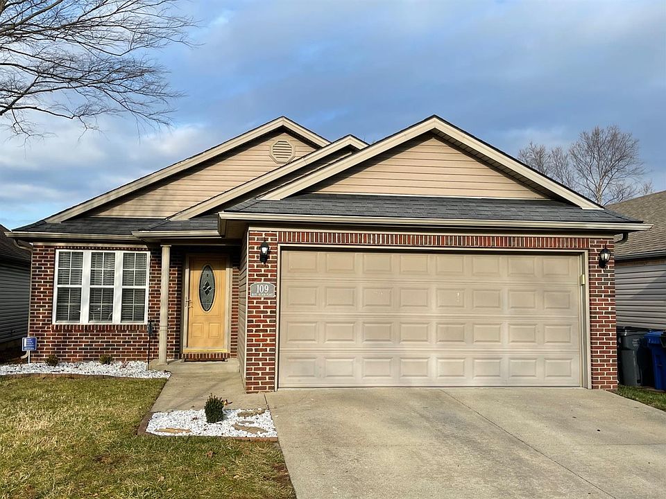 1st image of 109 Blue Heron Pl