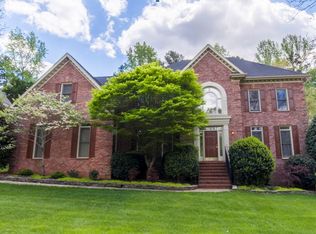 9223 Woodriver Ln, Charlotte, NC 28277