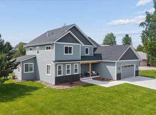 120 River View Dr, Kalispell, MT 59901