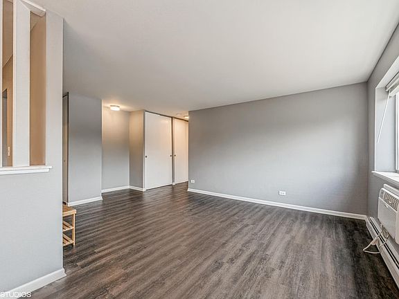 5th image of 7320 N Rogers Ave APT 411