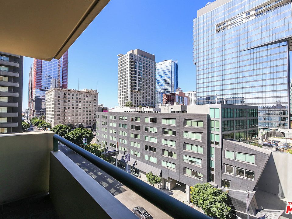 1st image of 600 W 9th St APT 807