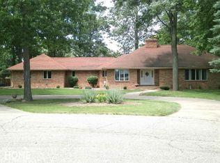 2120 Evergreen Ct, Owosso, MI 48867