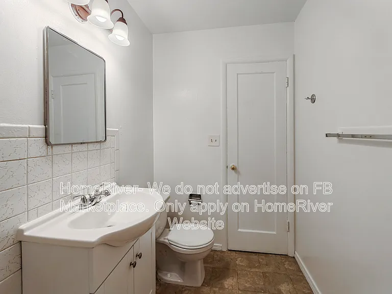 634 E 23rd Ave #D — Photo 13
