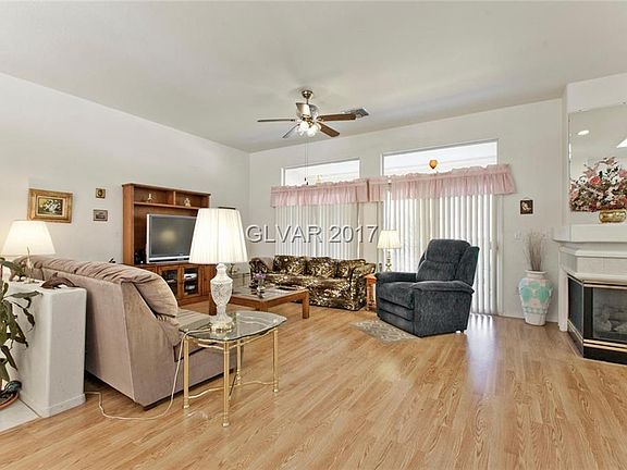 5th image of 9916 Rosamond Dr