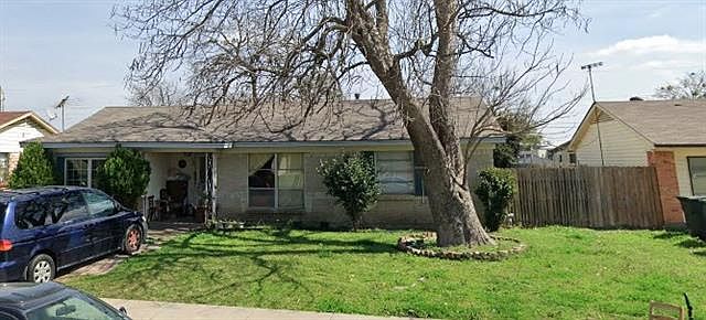 1st image of 518 N Yale Dr